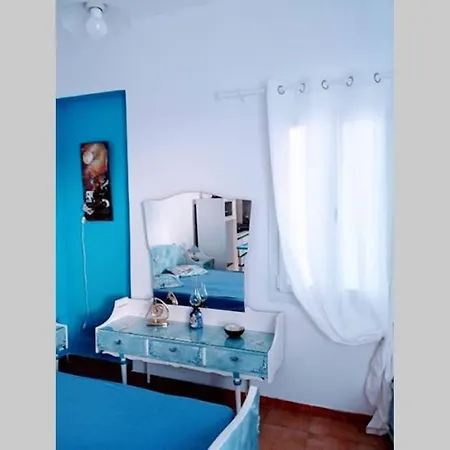 Apartment Yacht Front - No 4