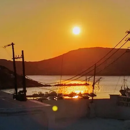 Yacht Front - No 4 公寓 *